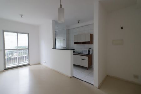 Sala de apartamento para alugar com 2 quartos, 50m² em Bussocaba, Osasco