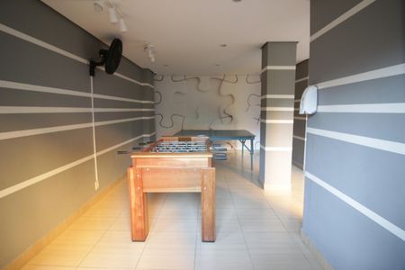 Apartamento para alugar com 50m², 2 quartos e 1 vagaÁrea comum - Sala de jogos