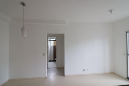 Sala de apartamento para alugar com 2 quartos, 50m² em Bussocaba, Osasco