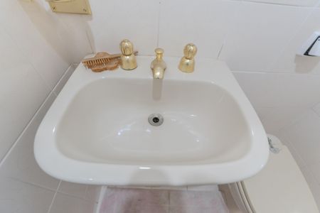Apartamento à venda com 114m², 4 quartos e 1 vaga Apartamento à venda com 114m², 4 quartos e 1 vagaBanheiro 2