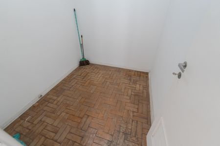 Apartamento à venda com 114m², 4 quartos e 1 vaga Apartamento à venda com 114m², 4 quartos e 1 vagaQuarto de Serviço