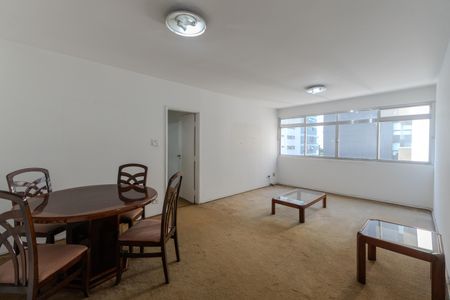 Apartamento à venda com 114m², 4 quartos e 1 vaga Apartamento à venda com 114m², 4 quartos e 1 vagaSala