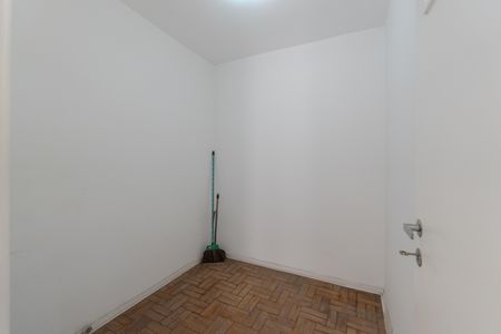 Apartamento à venda com 114m², 4 quartos e 1 vaga Apartamento à venda com 114m², 4 quartos e 1 vagaQuarto de Serviço