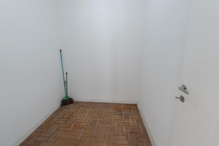 Apartamento à venda com 114m², 4 quartos e 1 vaga Apartamento à venda com 114m², 4 quartos e 1 vagaQuarto de Serviço