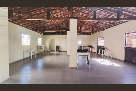 Apartamento para alugar com 48m², 2 quartos e 1 vaga Apartamento para alugar com 48m², 2 quartos e 1 vagaSalão de Festas