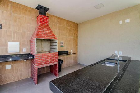 Apartamento para alugar com 45m², 2 quartos e sem vagaÁrea comum - Churrasqueira