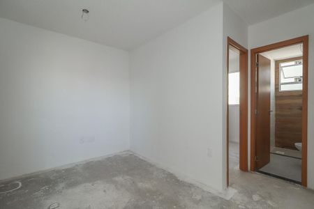 Sala de apartamento para alugar com 2 quartos, 45m² em Rubem Berta, Porto Alegre