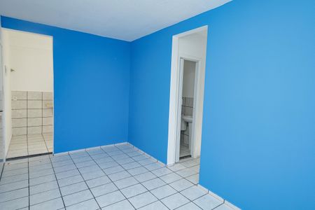 Sala de apartamento para alugar com 2 quartos, 46m² em Cosmos, Rio de Janeiro