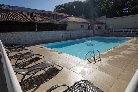 Apartamento para alugar com 46m², 2 quartos e 1 vaga Apartamento para alugar com 46m², 2 quartos e 1 vagaÁrea comum - Piscina