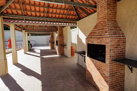 Apartamento para alugar com 46m², 2 quartos e 1 vaga Apartamento para alugar com 46m², 2 quartos e 1 vagaÁrea comum - Churrasqueira