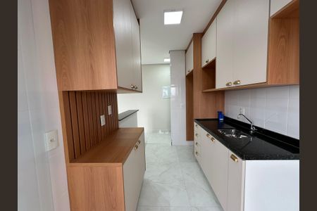 Apartamento para alugar com 56m², 2 quartos e 1 vaga Apartamento para alugar com 56m², 2 quartos e 1 vagaCozinha