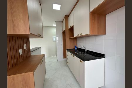 Apartamento para alugar com 56m², 2 quartos e 1 vaga Apartamento para alugar com 56m², 2 quartos e 1 vagaCozinha
