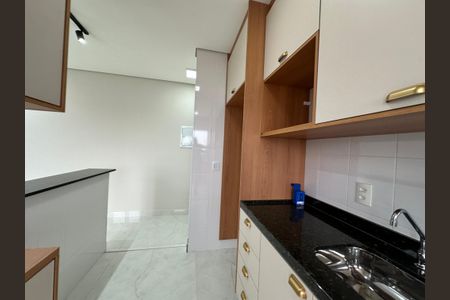Apartamento para alugar com 56m², 2 quartos e 1 vaga Apartamento para alugar com 56m², 2 quartos e 1 vagaCozinha