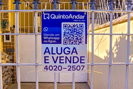 Apartamento para alugar com 65m², 2 quartos e 1 vagaFachada com placa