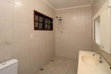 Casa para alugar com 200m², 5 quartos e 2 vagas Casa para alugar com 200m², 5 quartos e 2 vagasBanheiro Suíte 4