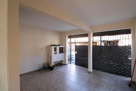 Casa para alugar com 200m², 5 quartos e 2 vagas Casa para alugar com 200m², 5 quartos e 2 vagasGaragem