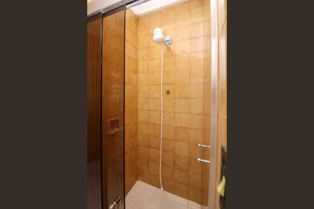 Casa para alugar com 200m², 5 quartos e 2 vagas Casa para alugar com 200m², 5 quartos e 2 vagasBanheiro Suíte 2