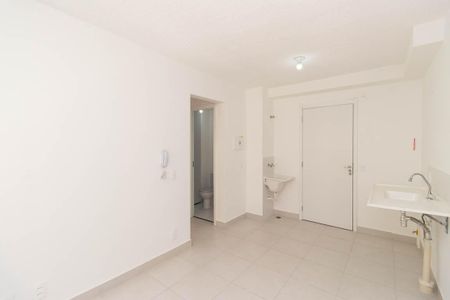Apartamento para alugar com 33m², 2 quartos e sem vaga Apartamento para alugar com 33m², 2 quartos e sem vagaSala/Cozinha