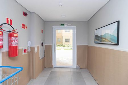 Apartamento para alugar com 33m², 2 quartos e sem vaga Apartamento para alugar com 33m², 2 quartos e sem vagaHall social