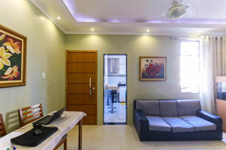 Apartamento à venda com 122m², 2 quartos e 1 vagaSala