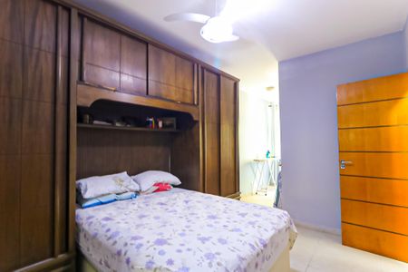 Apartamento à venda com 122m², 2 quartos e 1 vagaQuarto 2