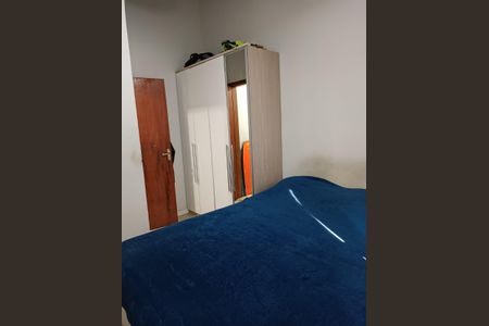 Casa de condomínio à venda com 280m², 3 quartos e 2 vagas Casa de condomínio à venda com 280m², 3 quartos e 2 vagasQuarto