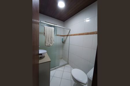 Casa de condomínio à venda com 280m², 3 quartos e 2 vagas Casa de condomínio à venda com 280m², 3 quartos e 2 vagasBanheiro