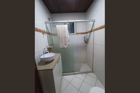 Casa de condomínio à venda com 280m², 3 quartos e 2 vagas Casa de condomínio à venda com 280m², 3 quartos e 2 vagasBanheiro