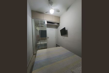 Casa de condomínio à venda com 280m², 3 quartos e 2 vagas Casa de condomínio à venda com 280m², 3 quartos e 2 vagasQuarto