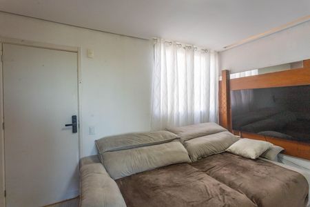Sala de apartamento à venda com 2 quartos, 57m² em Jardim Apura, Diadema