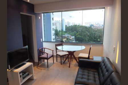Sala de apartamento à venda com 1 quarto, 37m² em Paraíso do Morumbi, São Paulo