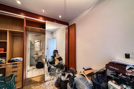 Casa à venda com 319m², 3 quartos e 1 vaga Casa à venda com 319m², 3 quartos e 1 vagaSuíte da edícula