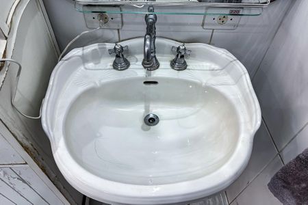 Casa à venda com 319m², 3 quartos e 1 vaga Casa à venda com 319m², 3 quartos e 1 vagaBanheiro