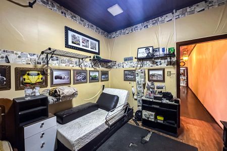 Casa à venda com 319m², 3 quartos e 1 vaga Casa à venda com 319m², 3 quartos e 1 vagaQuarto 1