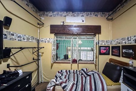 Casa à venda com 319m², 3 quartos e 1 vaga Casa à venda com 319m², 3 quartos e 1 vagaQuarto 1