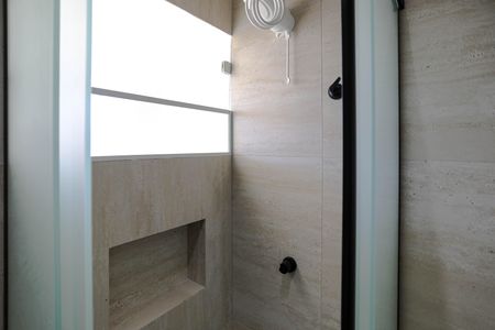 Casa para alugar com 130m², 2 quartos e 3 vagas Casa para alugar com 130m², 2 quartos e 3 vagasBanheiro