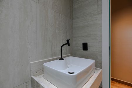 Casa para alugar com 130m², 2 quartos e 3 vagas Casa para alugar com 130m², 2 quartos e 3 vagasBanheiro - Quarto 2 - Suíte