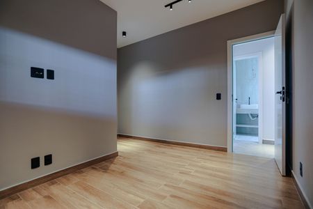 Casa para alugar com 130m², 2 quartos e 3 vagas Casa para alugar com 130m², 2 quartos e 3 vagasQuarto 2 - Suíte