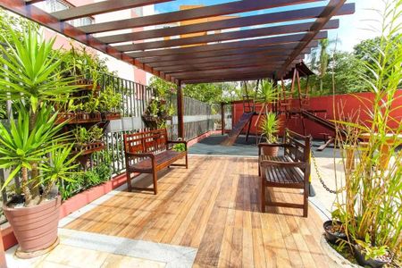 Apartamento para alugar com 50m², 2 quartos e 1 vagaÁrea comum 
