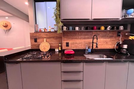 Cozinha de apartamento à venda com 1 quarto, 44m² em Copacabana, Rio de Janeiro