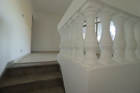 Casa à venda com 227m², 4 quartos e 2 vagasEntrada da Casa 2