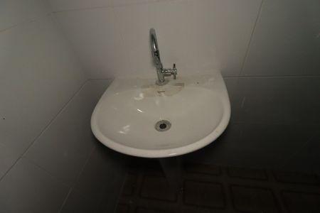 Casa à venda com 227m², 4 quartos e 2 vagasBanheiro da Casa 1 - Pia