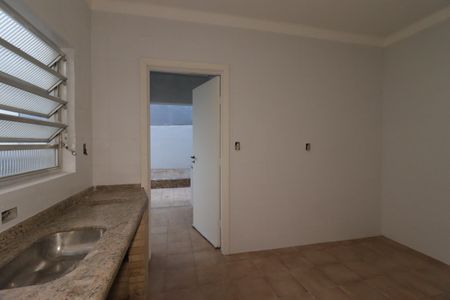 Casa à venda com 227m², 4 quartos e 2 vagasCozinha da Casa 2