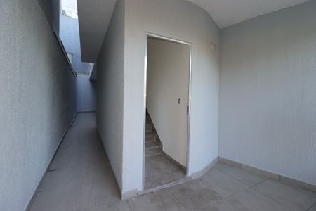 Casa à venda com 227m², 4 quartos e 2 vagasEntrada da Casa 2