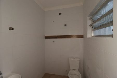 Casa à venda com 227m², 4 quartos e 2 vagasBanheiro da Casa 2