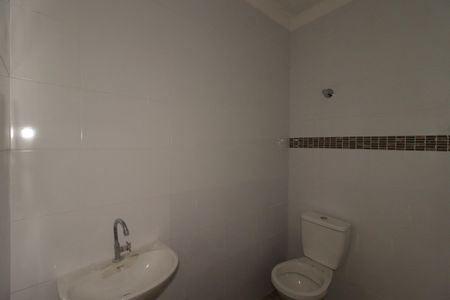 Casa à venda com 227m², 4 quartos e 2 vagasBanheiro da Casa 1
