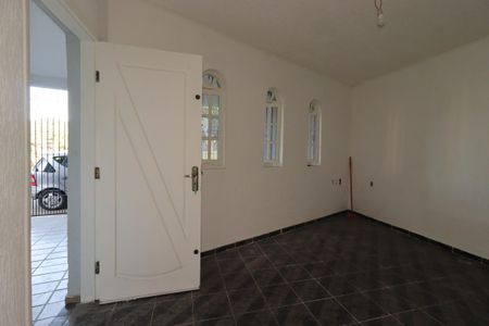 Casa à venda com 227m², 4 quartos e 2 vagasSala da casa 1
