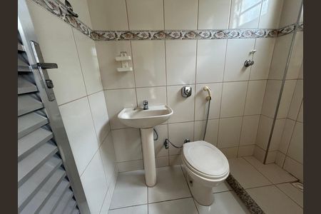 Casa à venda com 156m², 3 quartos e sem vagaBanheiro 3