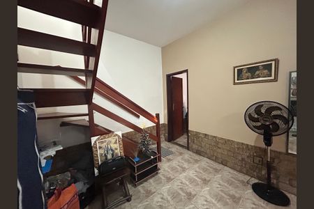 Sala de casa à venda com 3 quartos, 156m² em Vila Valqueire, Rio de Janeiro