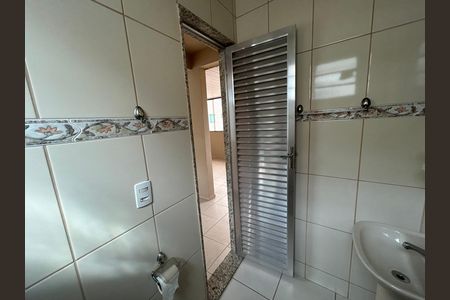 Casa à venda com 156m², 3 quartos e sem vagaBanheiro 3